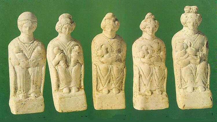  statuettes des M&acirc;tres d'Auxerre